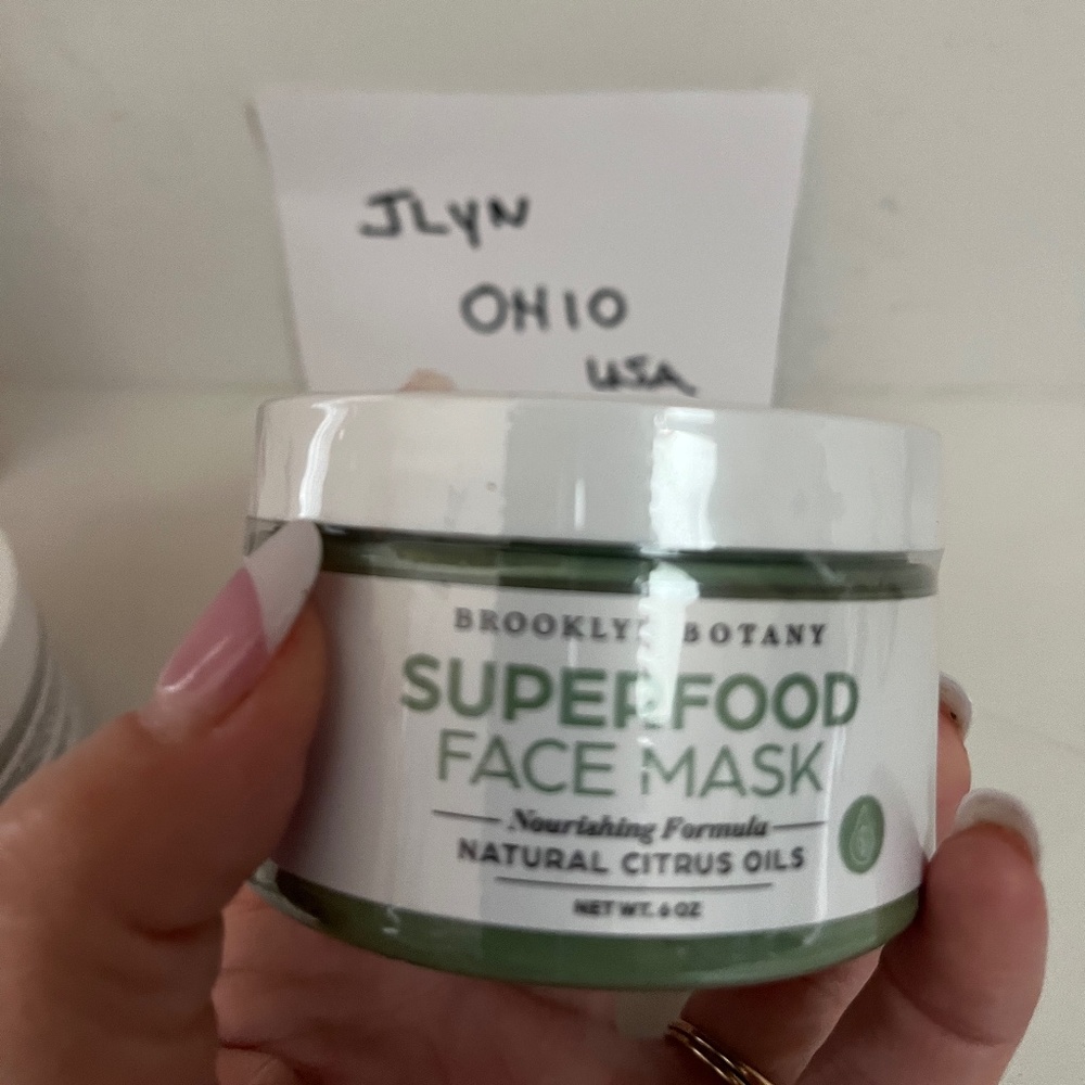 NWT Brooklyn Botany Super food anti-aging face mask 6 ounces